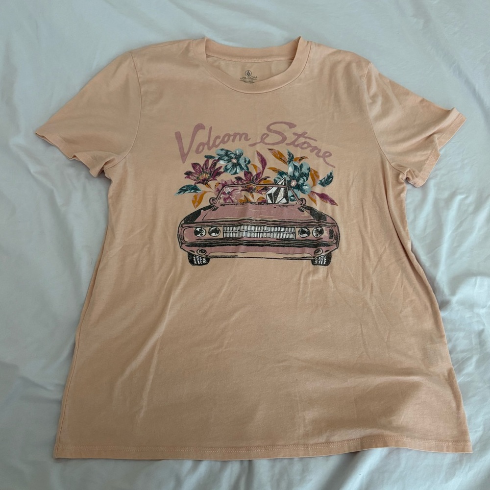 Volcom Peach Graphic Tee | Women's Size: Large
